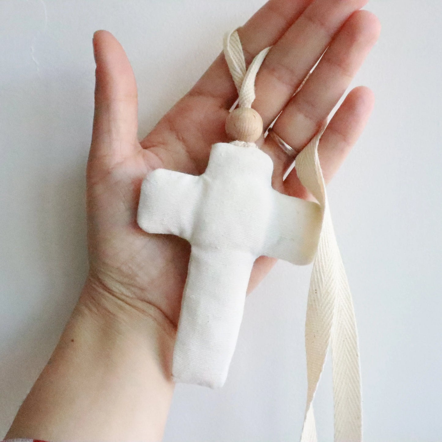 CRUZ DE TELA GUARDACUNA bapumshop