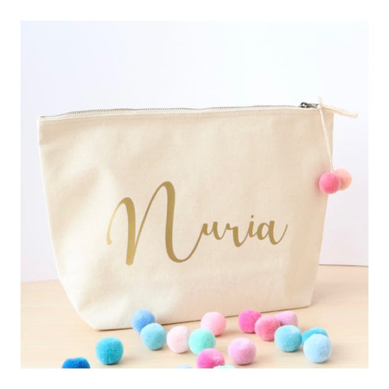 Cesta nacimiento, chupetero personalizado, bolsa maternidad, collar lactancia, cesto de tesoros, regalos maternidad empresa, embarazo, recién nacido, neceser personalizado, sonajero de mimbre, mordedor, mordedor bebe, juguetes bebe, NECESER PERSONALIZADO, NECESER CON NOMBRE, NECESER CON INICIALES, BOLSAS PERSONALIZADAS, BOLSO CON NOMBRE