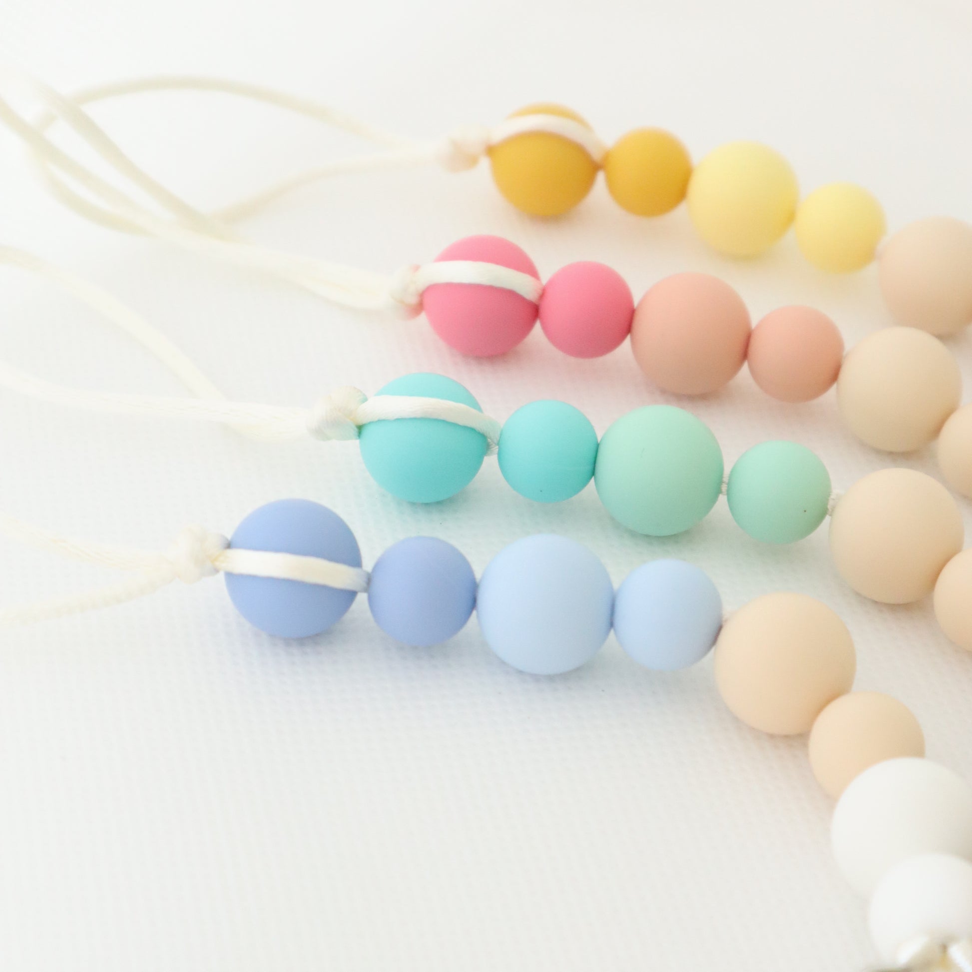 CHUPETERO SUJETACHUPETES PASTEL bapumshop